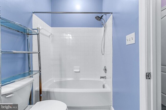 Building Photo - 5900 Great Star Dr