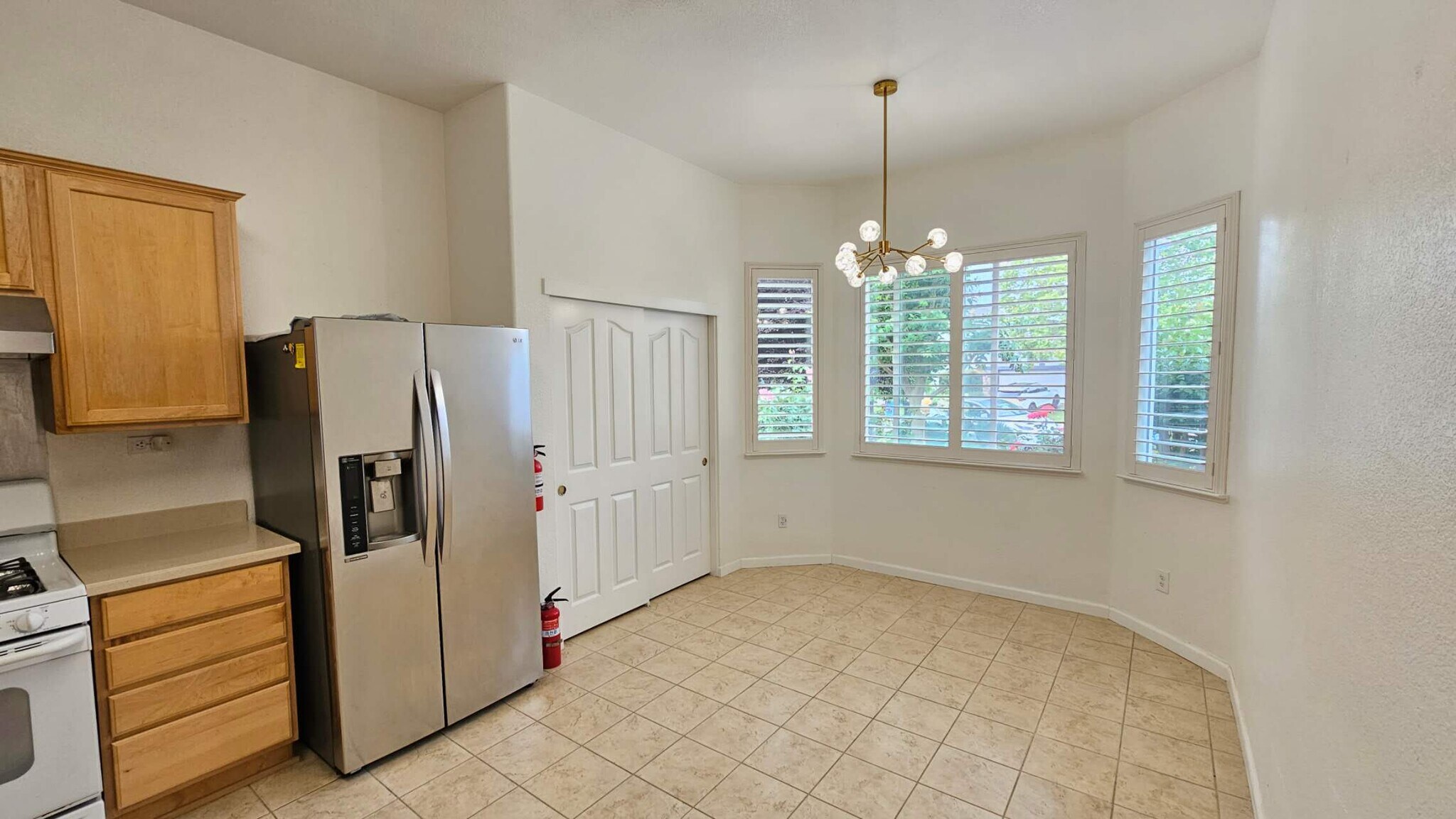 Building Photo - 9641 Darley Way