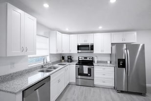 Building Photo - 1464 41st Ave