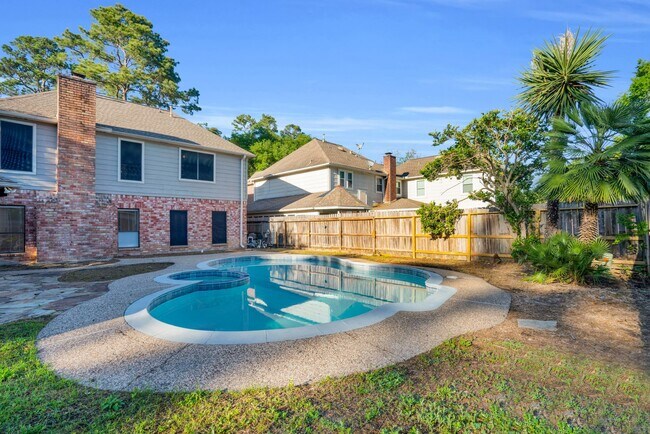 Building Photo - 12411 Exbury Ct