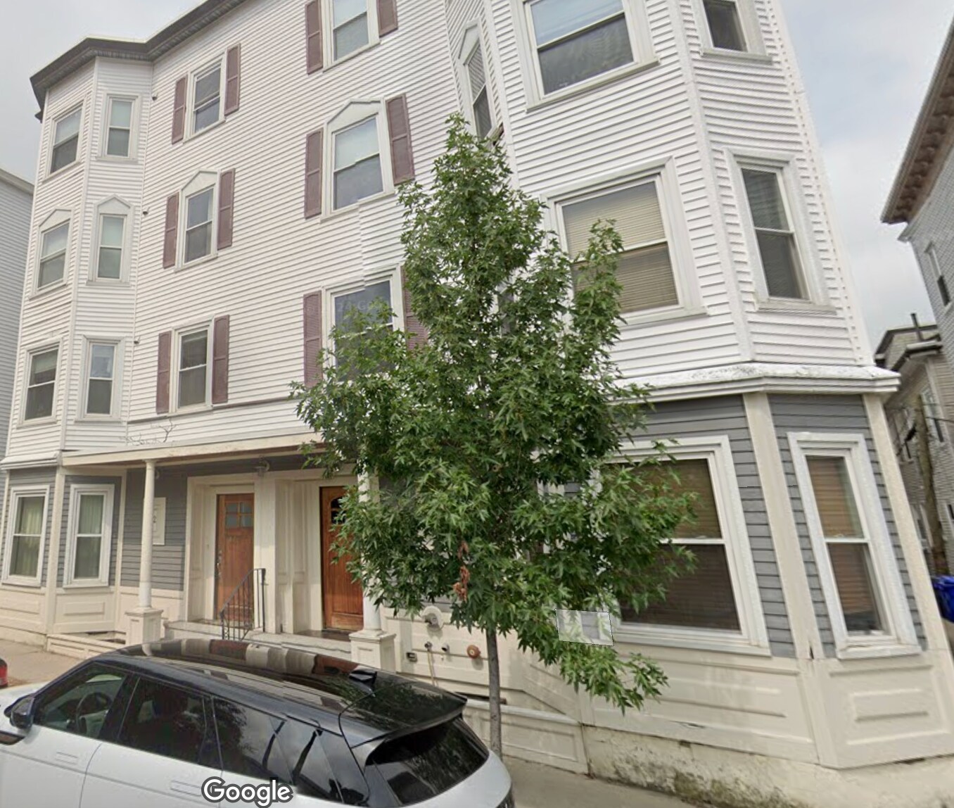 Building Photo - 61 Homer St