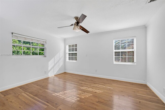 Building Photo - 1538 Funston St