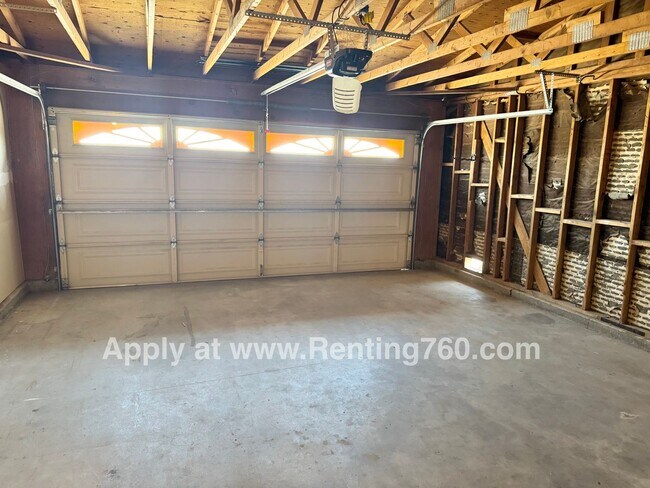 Building Photo - 3 Bed 2 Bath Home Near Military Base!