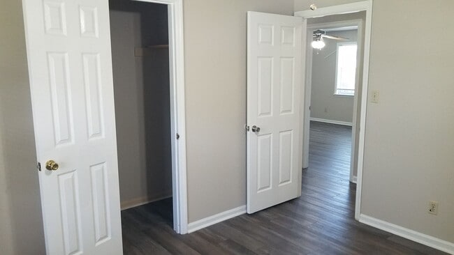 Building Photo - 3 Bedroom/2 Bath Home in North Lowndes