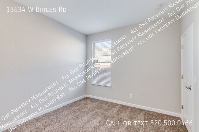 Building Photo - 13634 W Briles Rd