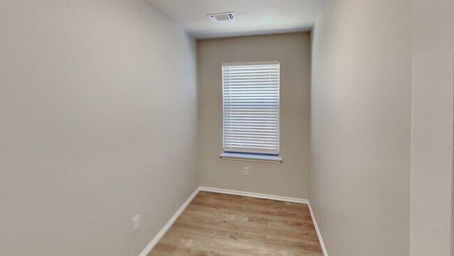 Building Photo - 9109 NW 127th St