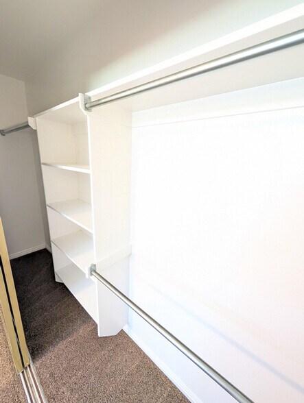 Building Photo - 361 E 1420 S