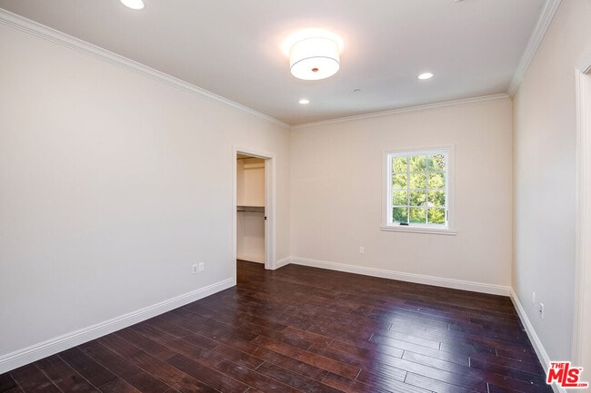 Building Photo - 17390 Tramonto Dr