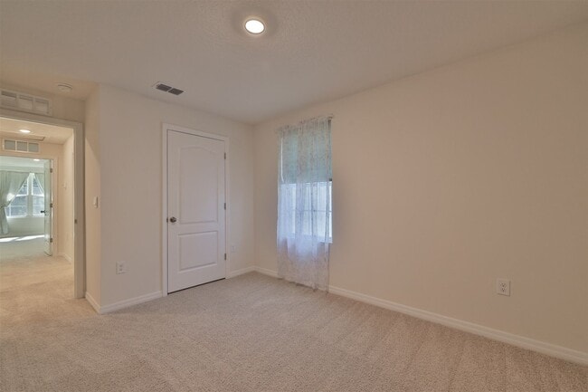Building Photo - Venetian Bay 3BR 2.5BA Townhome For Rent