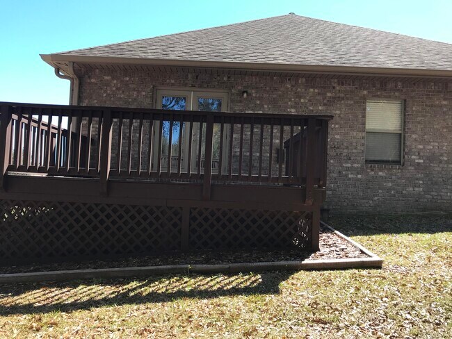 Building Photo - 749 Lime Ln