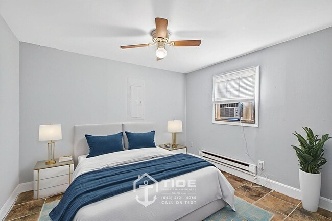 Building Photo - 2205 Russelldale Ave