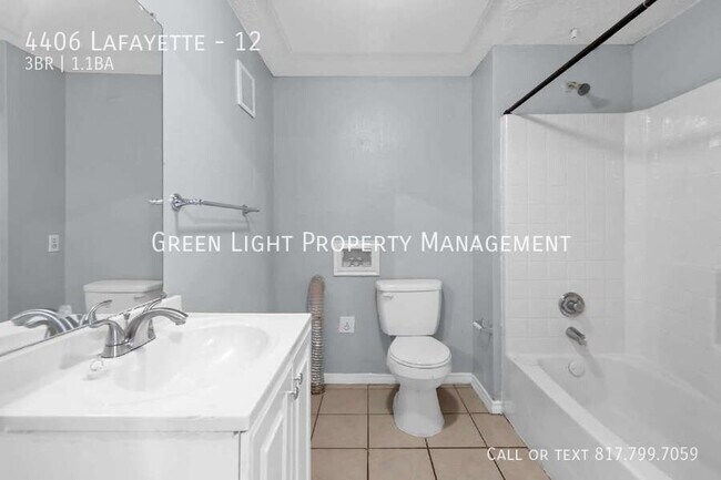 Building Photo - 4406 Lafayette-12