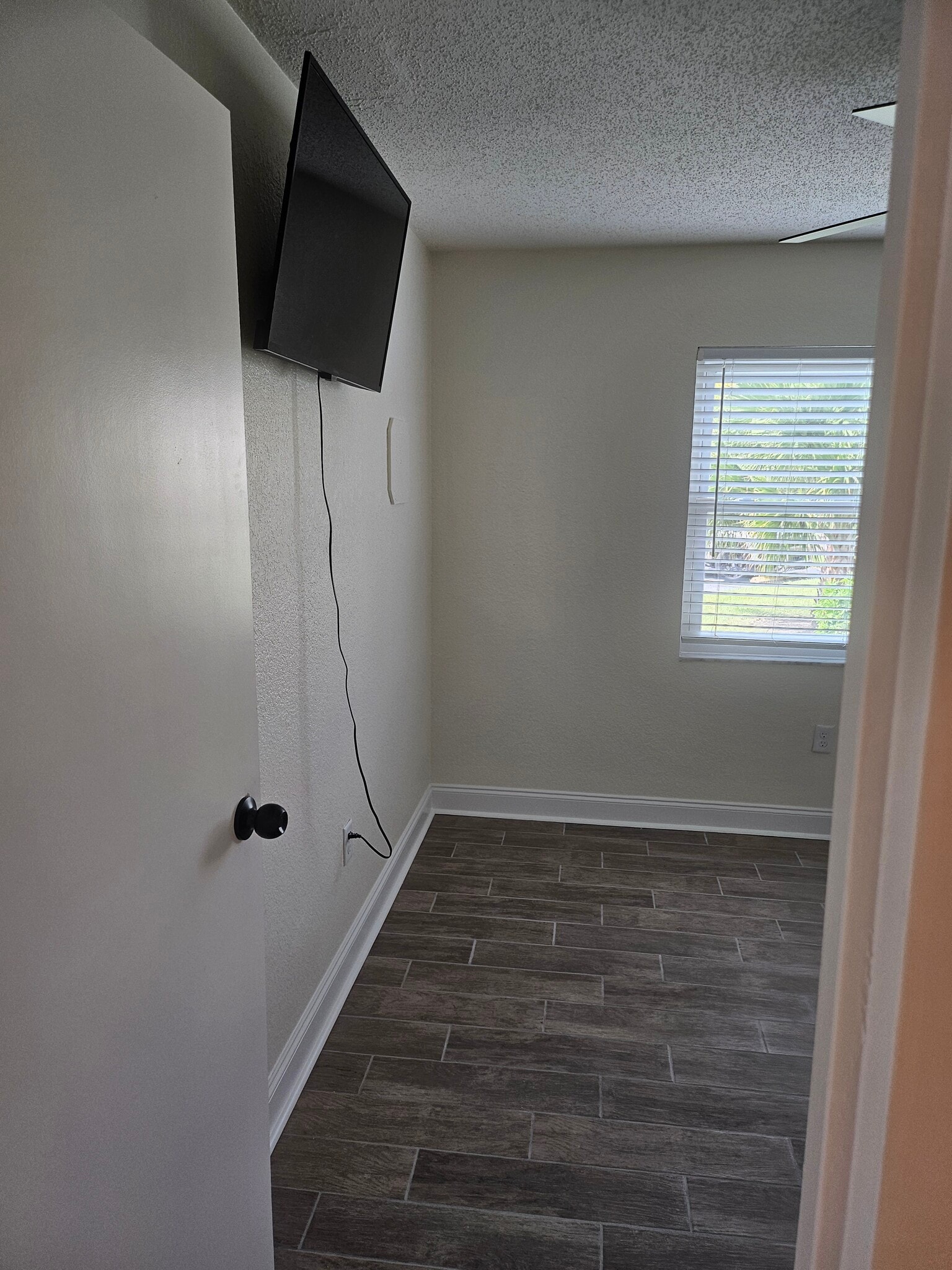 Bathroom 1 - 387 S McMullen Booth Rd