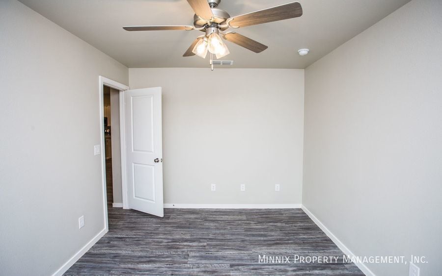 Building Photo - 2010 Kirksey Ave