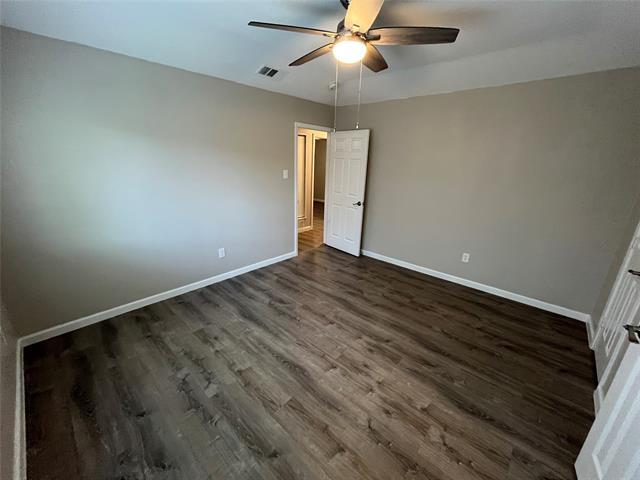 Building Photo - 2101 Plymouth Rock Dr