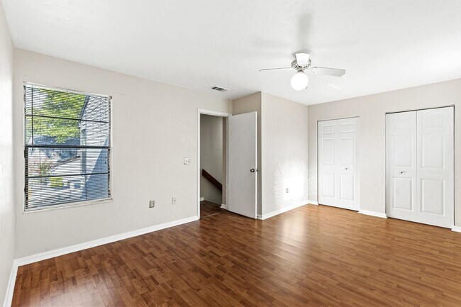 Building Photo - 4345 SW 20th Ln