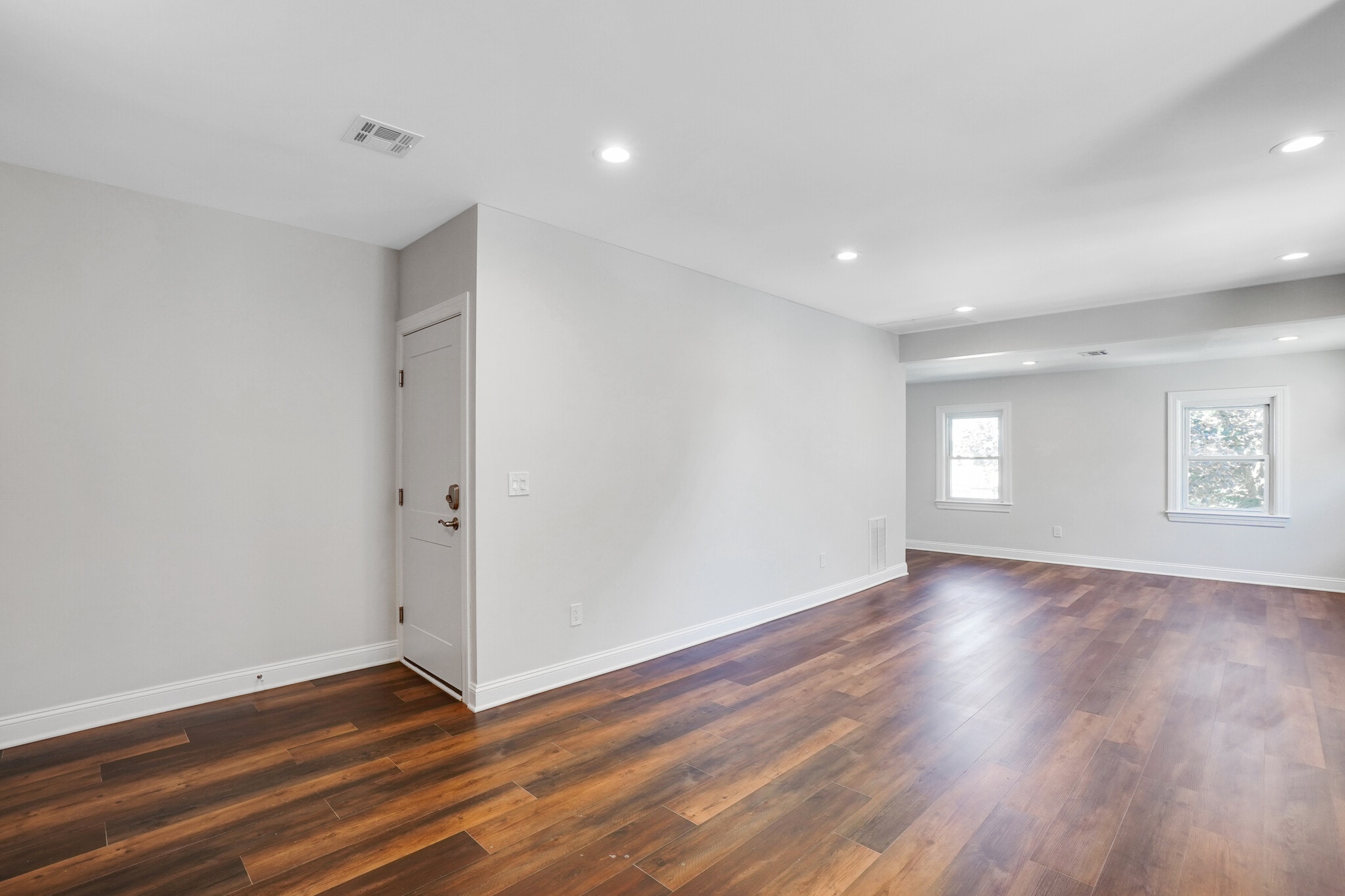 Building Photo - 77 Mill St