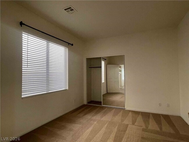 Building Photo - 861 Cavaison Ave