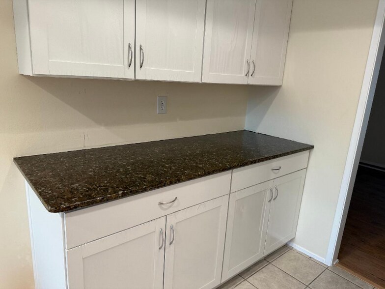 Building Photo - 4836 Brandenburg Ln