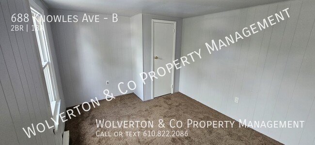 Building Photo - Large 2 bedroom, 1 Bath 2nd Floor Unit Ava...