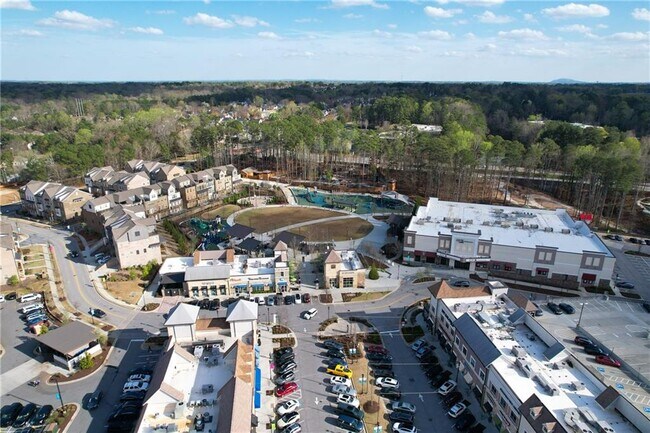 Building Photo - 5051 Pinckney Ln