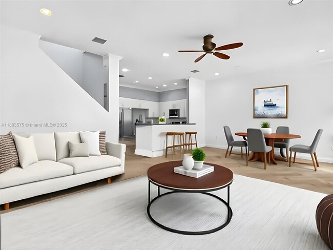 Building Photo - 2727 Treasure Cove Cir