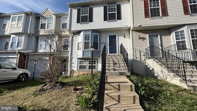 Building Photo - 17930 Cottonwood Terrace