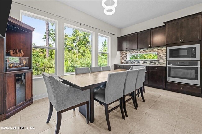 Building Photo - 2904 Marmaris Dr