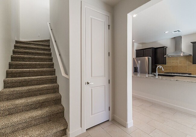 Building Photo - Cerro Del Norte NEW CONSTRUCTION IN SANTA FE