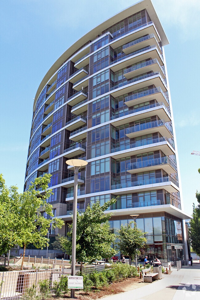 Building Photo - 949 NW Overton St