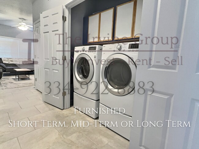 Building Photo - Fully Furnished Short, Mid and Long Term A...