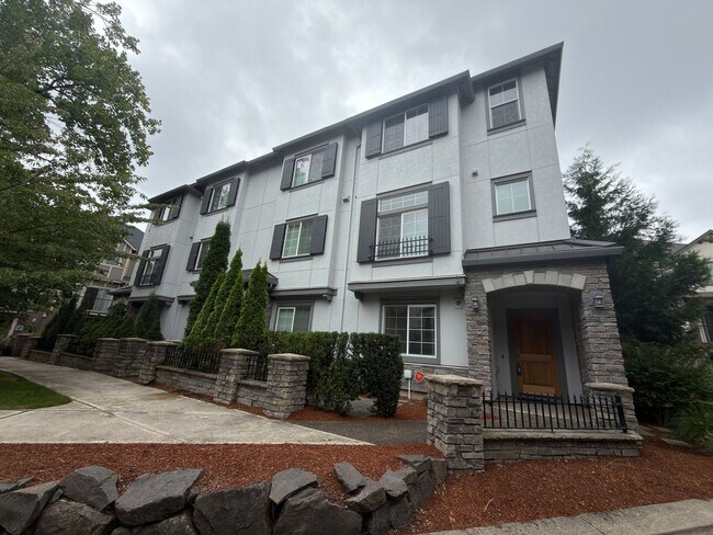 Building Photo - 28521 SW Orleans Ave