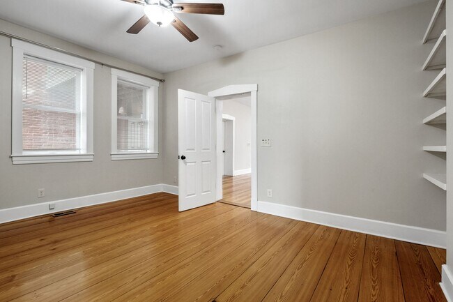 Building Photo - 2226 Gravois Ave
