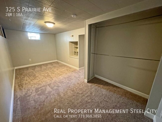 Building Photo - 325 S Prairie Ave