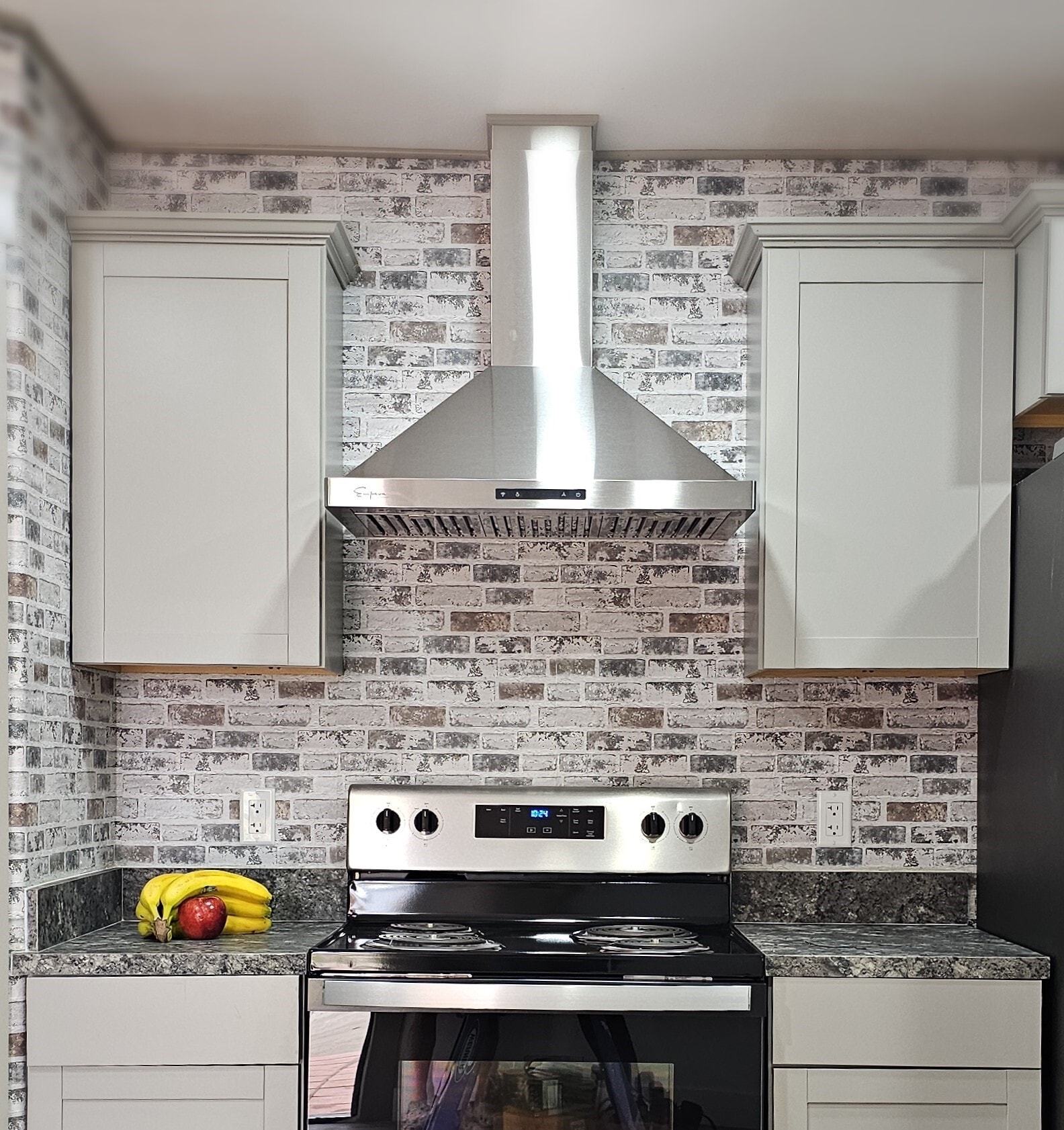 Building Photo - 1600 Orange Ave