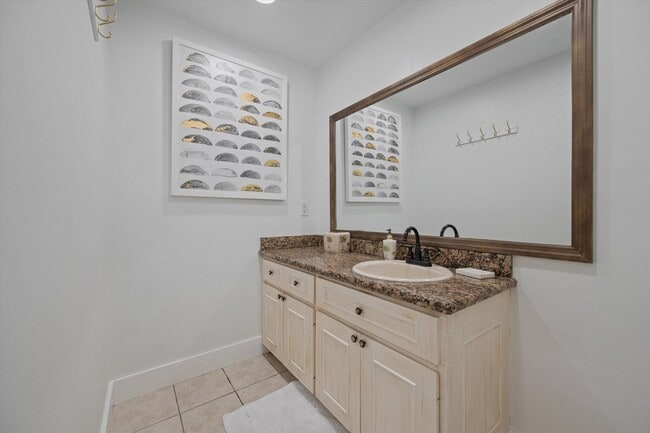 Building Photo - 14122 Citrus Dr