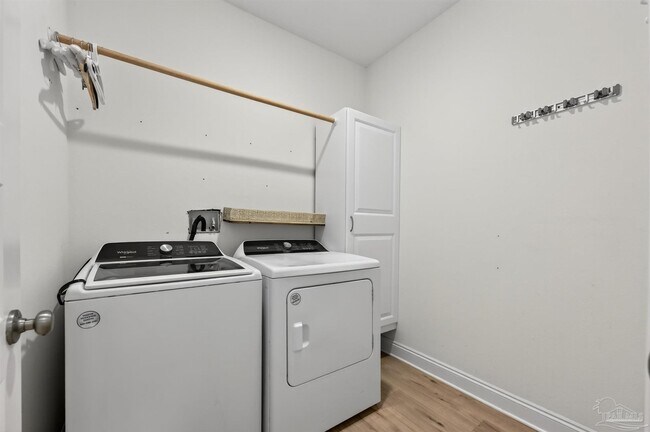 Building Photo - 179 Beaver Trl Dr