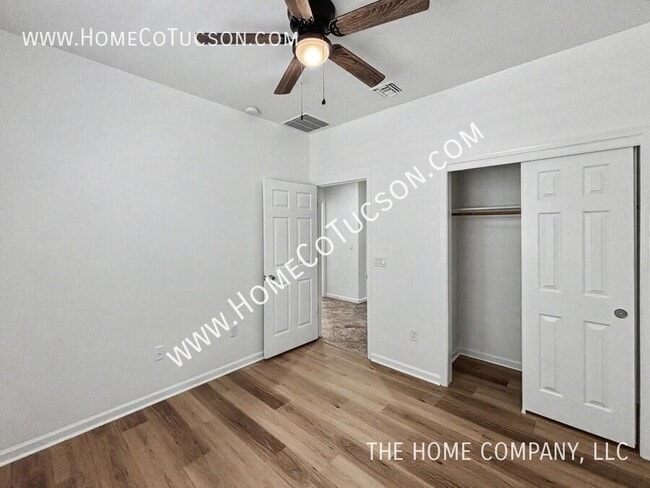 Building Photo - 6411 W Willow Falls Way