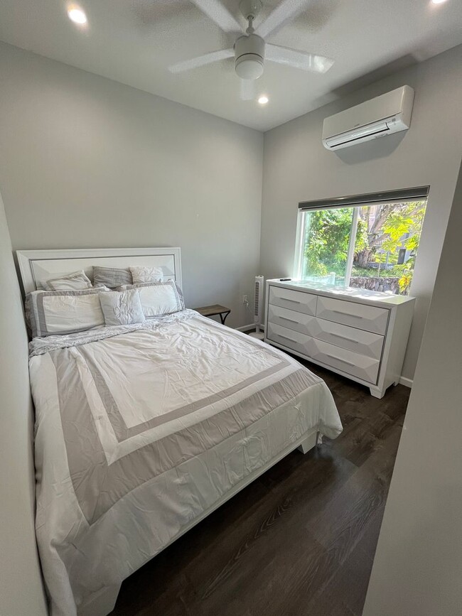 Building Photo - Beautifully fully furnished standalone 2-b...