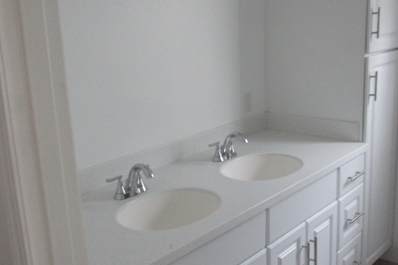 Building Photo - 1001 5th Ave S