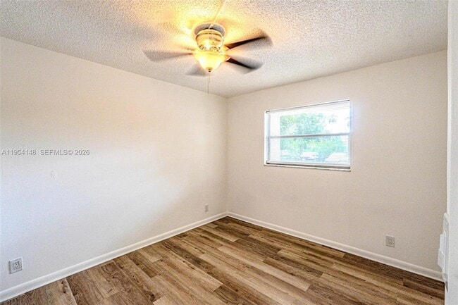 Building Photo - 5100 SW 64th Ave