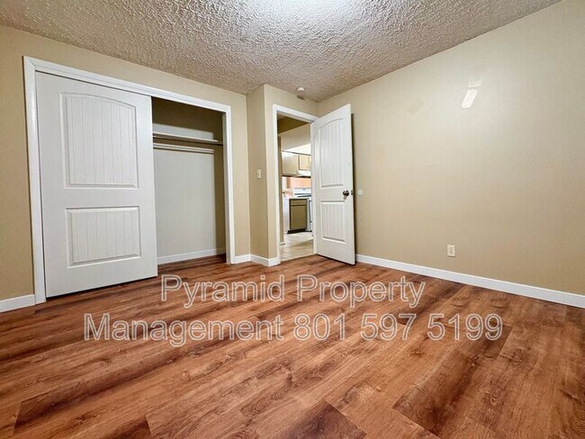 Building Photo - 353 S 1100 E