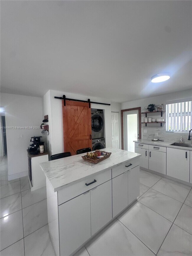 Building Photo - 22045 SW 114th Ave