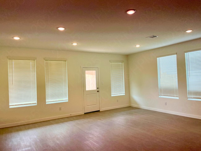 Building Photo - 8923 Military Dr W