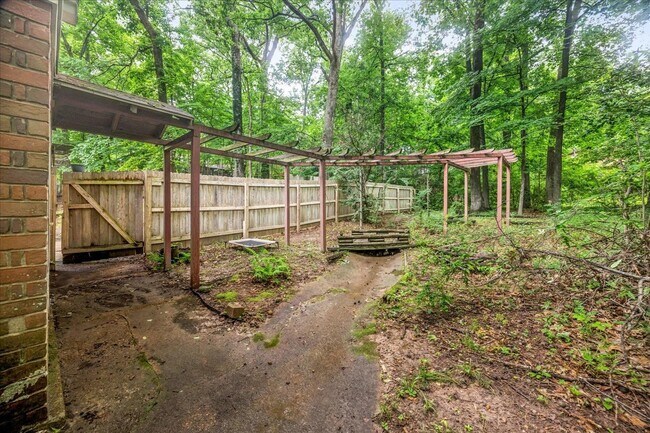 Building Photo - 8428 Bazemore Rd