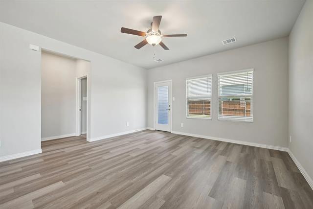 Building Photo - 521 Willet Dr