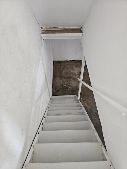 Building Photo - 1533 Tennessee St
