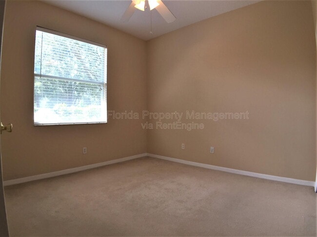 Building Photo - 909 Arbormoor Pl