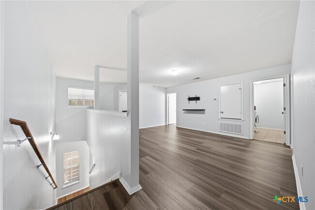 Building Photo - 5212 Capricorn Loop