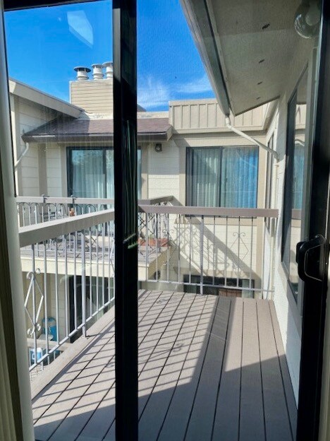 Deck overlooking the Pool - 500 Poplar Ave